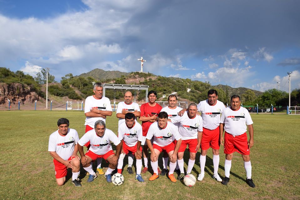 85085133_2825545380821982_384090361116491776_o