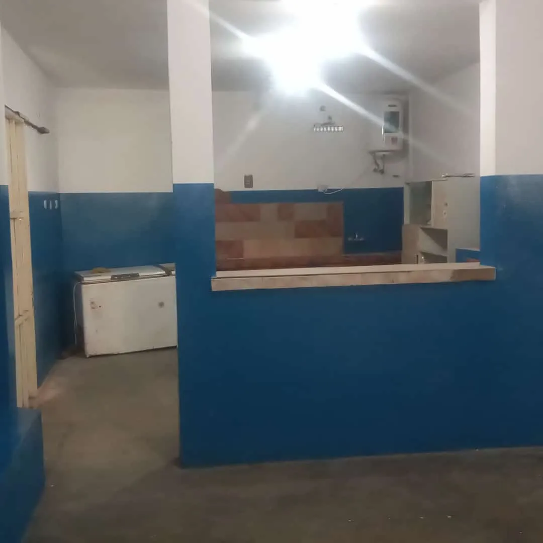 b763664a-1031-48f2-bb51-ab9550d61ab4 (1)