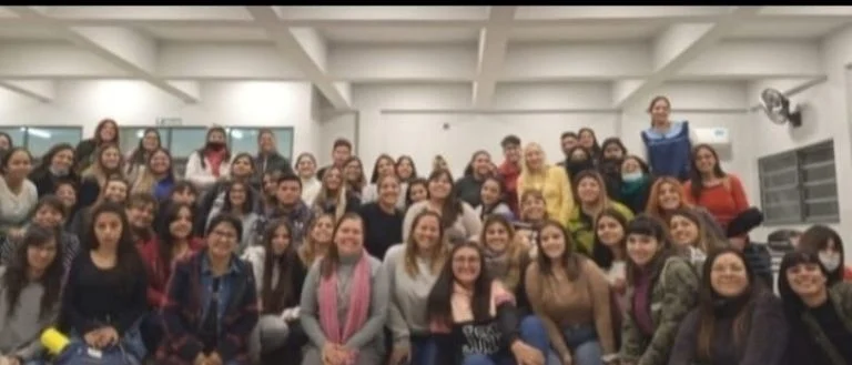 f768x1-345255_345382_5050