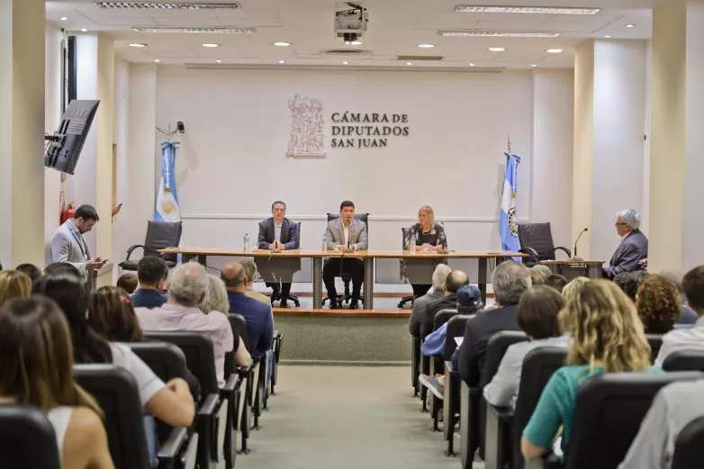 a6d1622b12a4d64b40ecf6e2799793e8_L