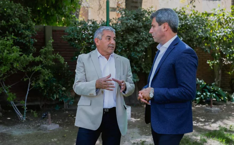 756717ddd756078ba7a15677dd505606_L (1)