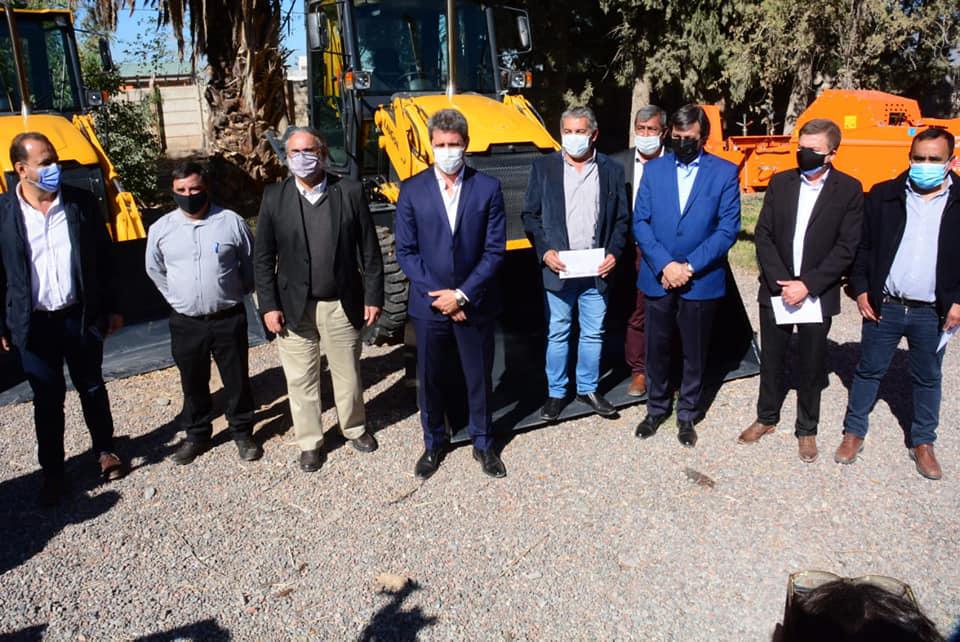 186013461_4064180223625152_2084348784075651149_n