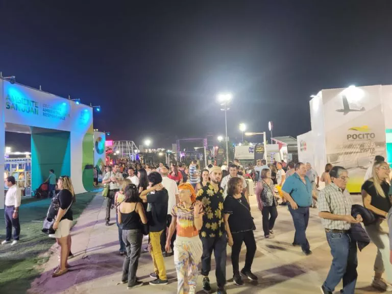 f768x1-332942_333069_5050