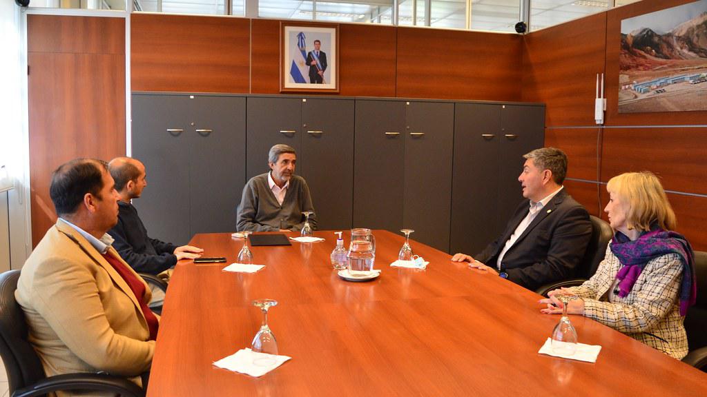 52064087914_761b8572de_b