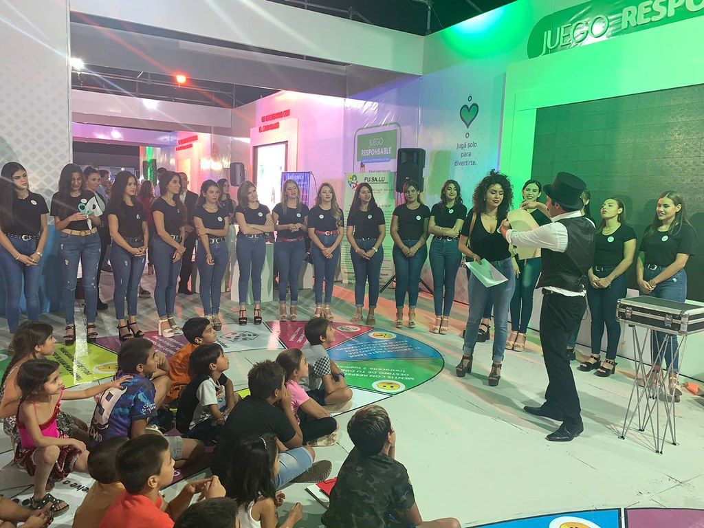 49592563917_0d8a4a9feb_b