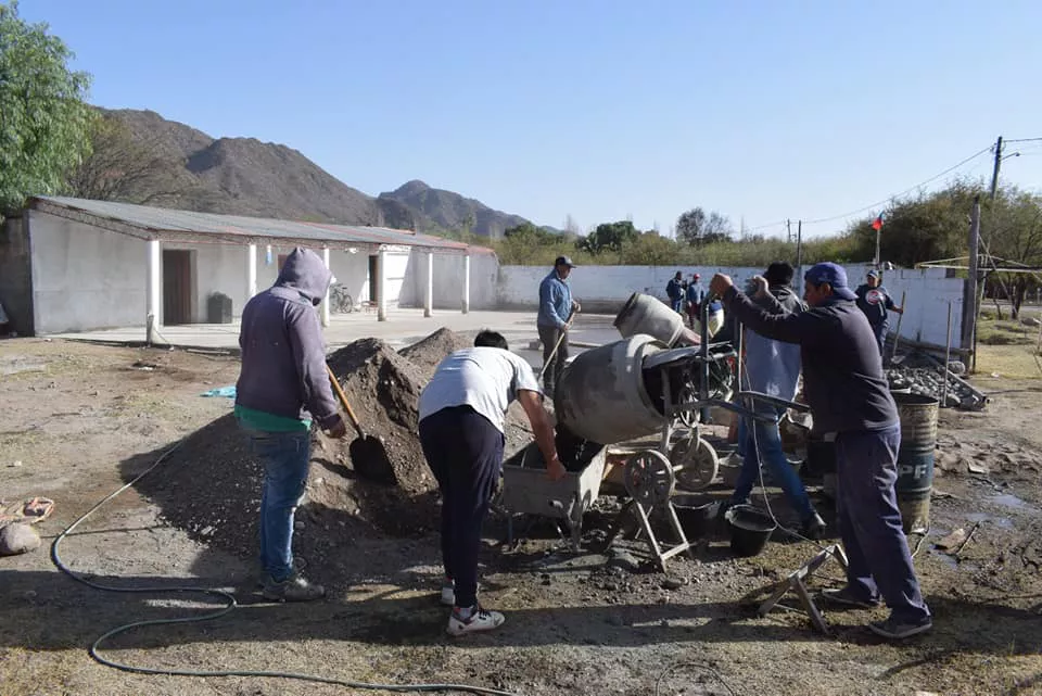 305486801_456303859857909_4051310947684111_n