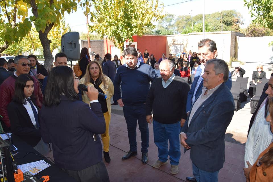 280307261_375910451230584_2119356398502823932_n