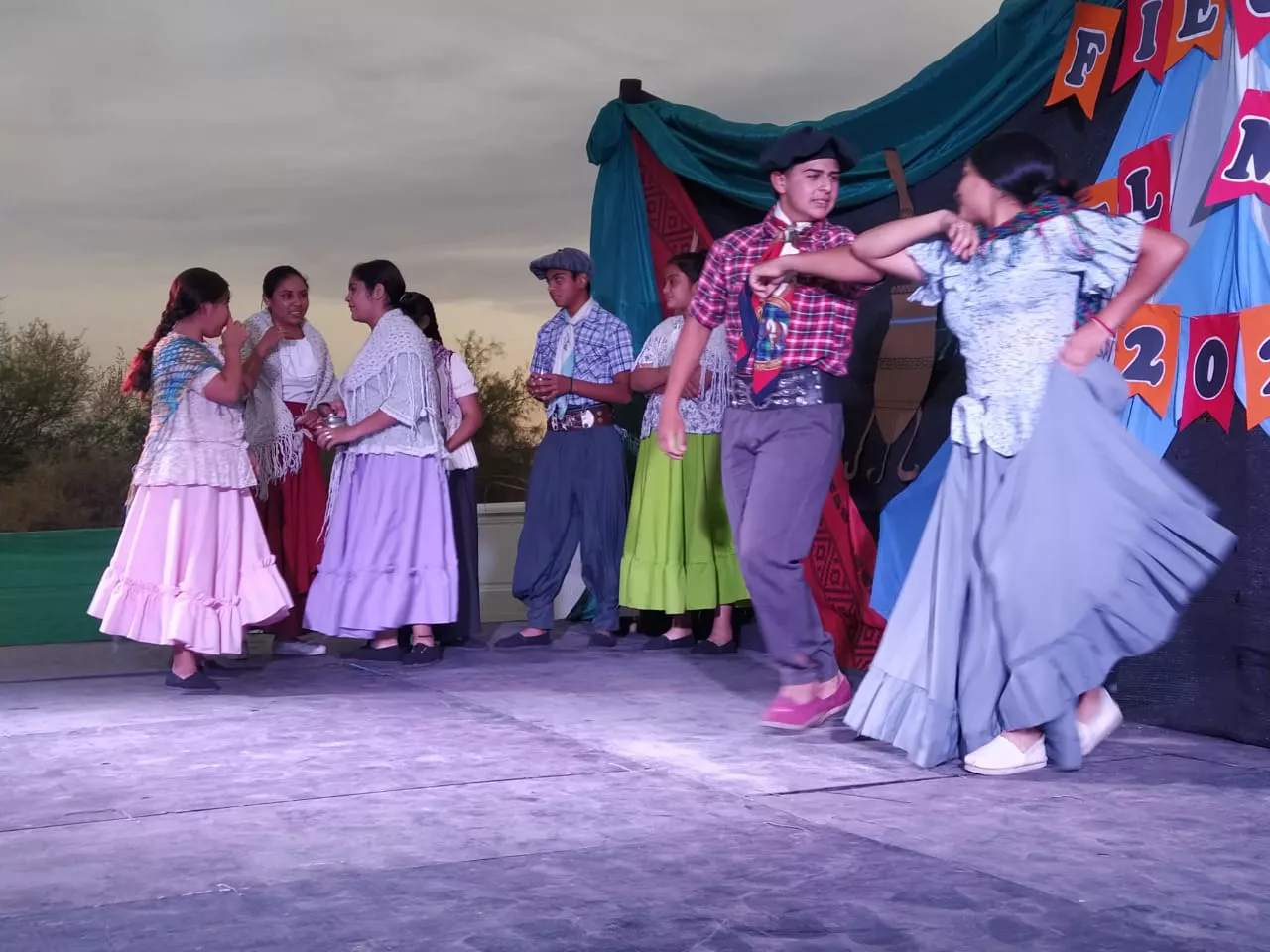 318218824_526039359551025_2239093314514809384_n