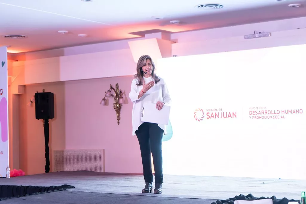 52428550980_1e05449bde_b