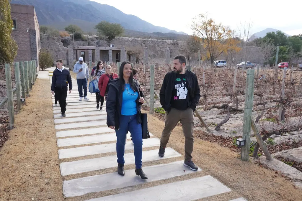 53006897890_c56834f8cf_b