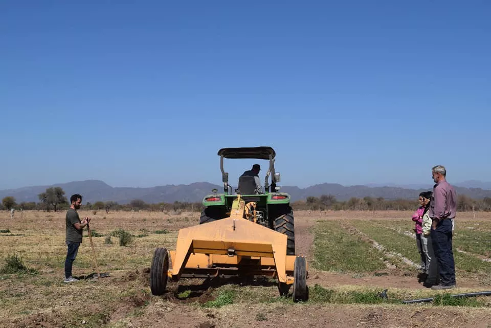 301868457_450540623767566_2020156859758394924_n