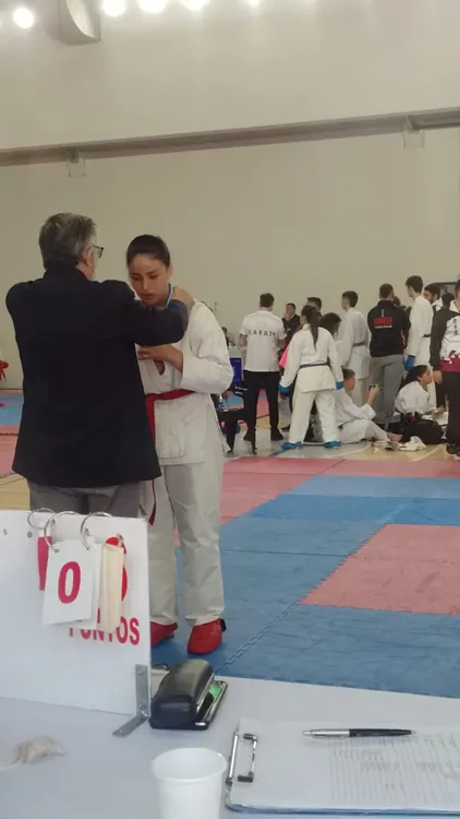 a5f2e1f4-0b01-4e05-8949-cdea4c04ee5b