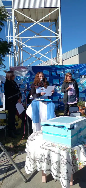 725f80bb-0518-4604-ac8c-2692206c7ecc