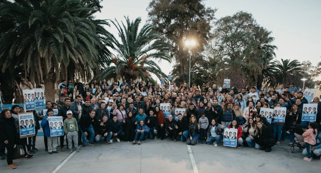 a06e2752-062c-4b4f-af07-e8887b216a25