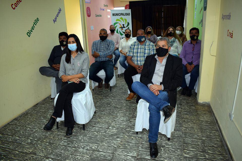 120948082_3464634813579699_2270363385862757929_o