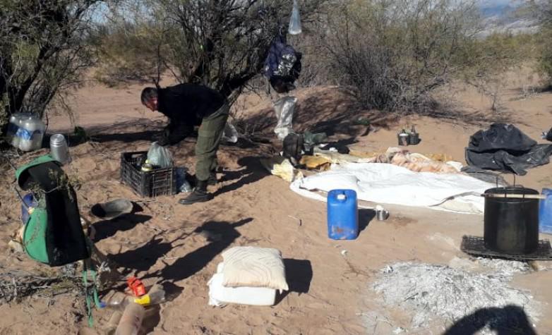 ea6d5bd6feff463c12c6f4cbedf3e535_L