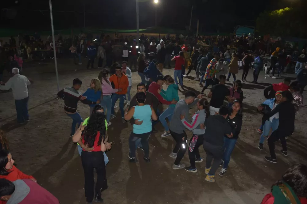 332118557_902515360872986_5102817264217239206_n