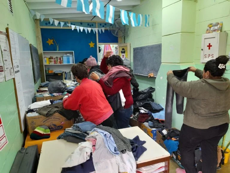 f768x1-342446_342573_5050