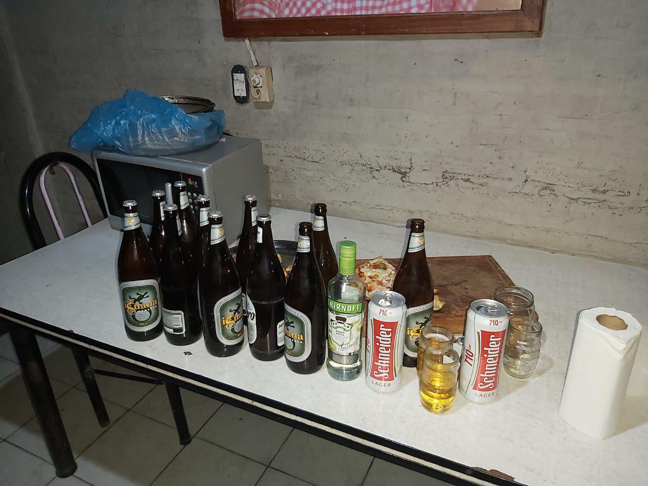 202008220932216119f3e0c5d708b2ebbbc8eaa54d7c38