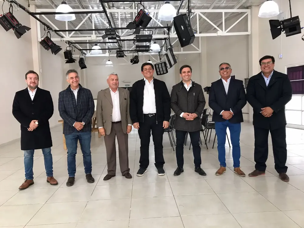 397979742_252381561149622_4753187888440573829_n