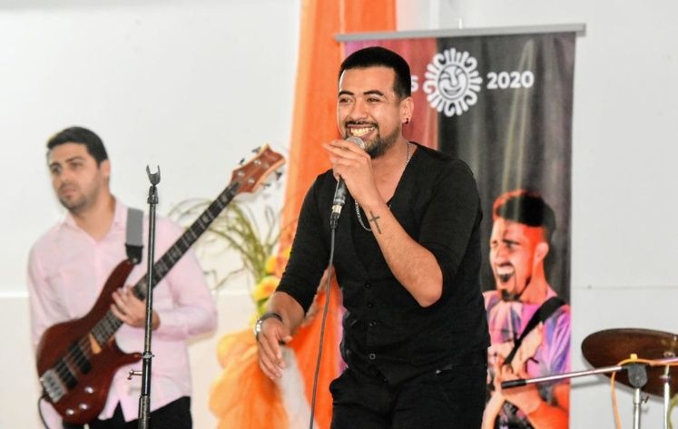 20191114083737b886d931baf76b2ed16a25f63cb15f37