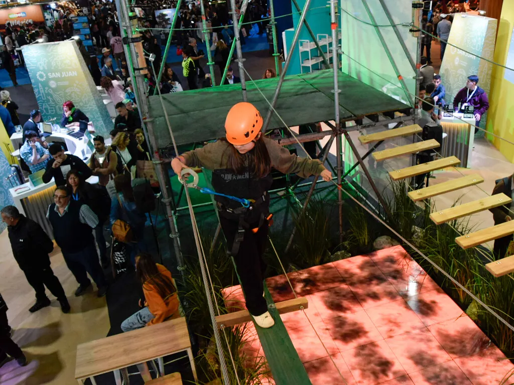 53226943830_e63140a5c0_b