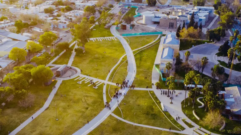 c447d2055f59279af4da55e9876129c1_L