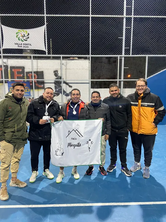 f6bd7f87-4dd9-4128-b258-b5e0a2d6a6bd