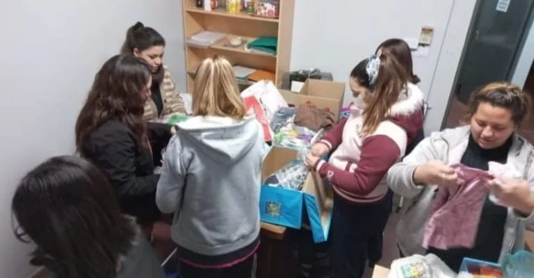 f768x1-345251_345378_5050