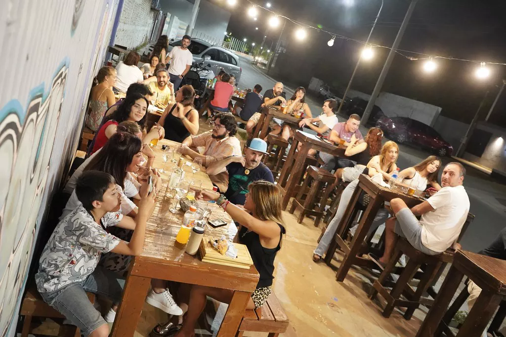 52558038497_3851584907_b