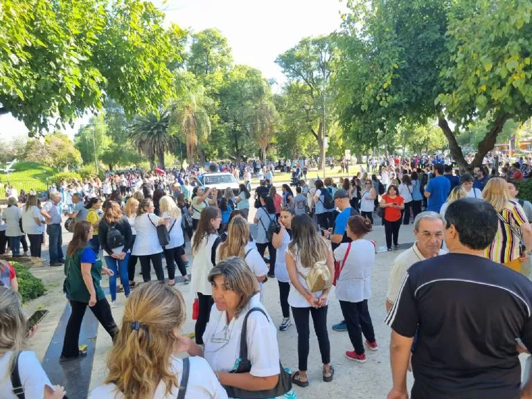 f768x1-334014_334141_5050