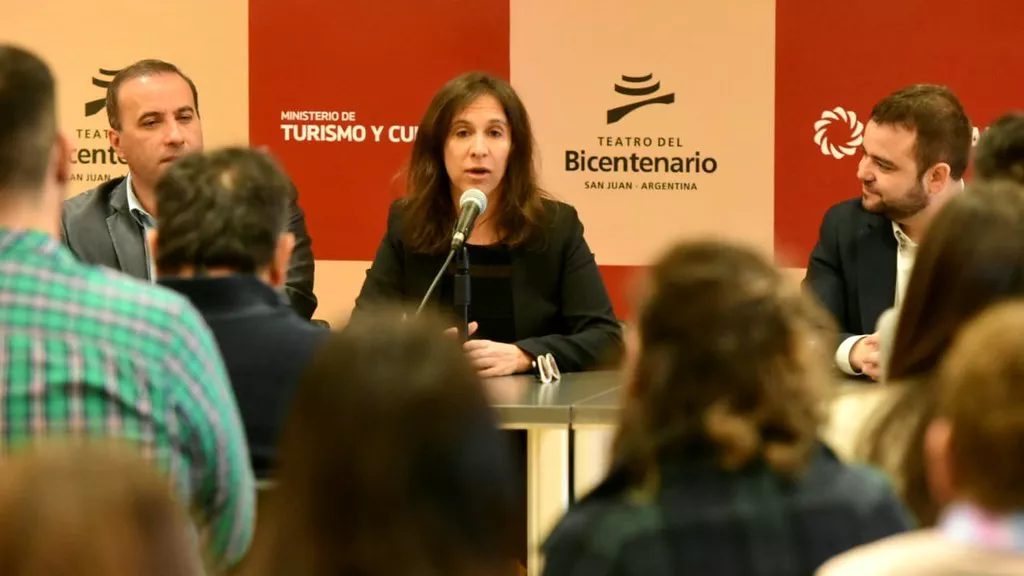 52324862644_63a1765f19_b