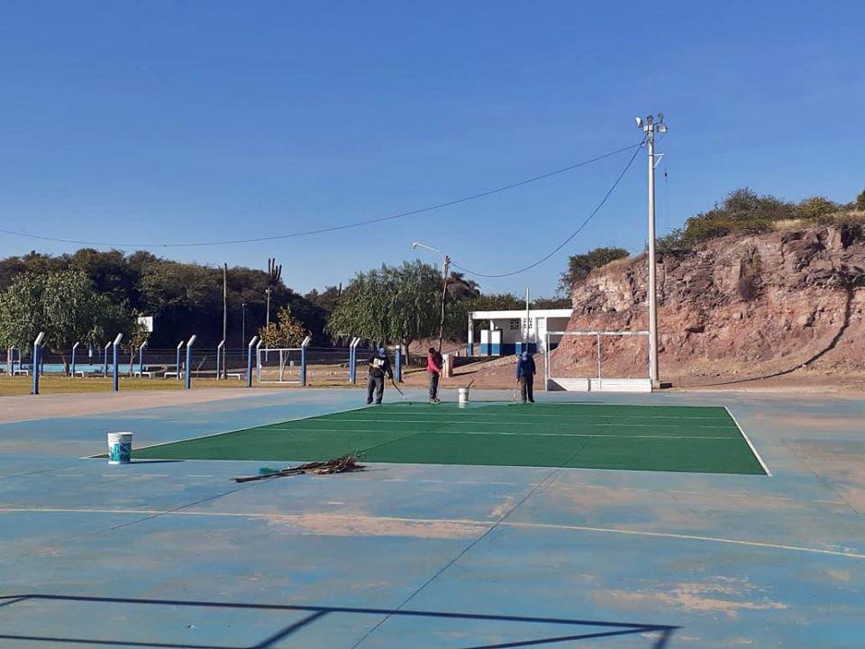 97433684_3034279976615187_1338515227674673152_o