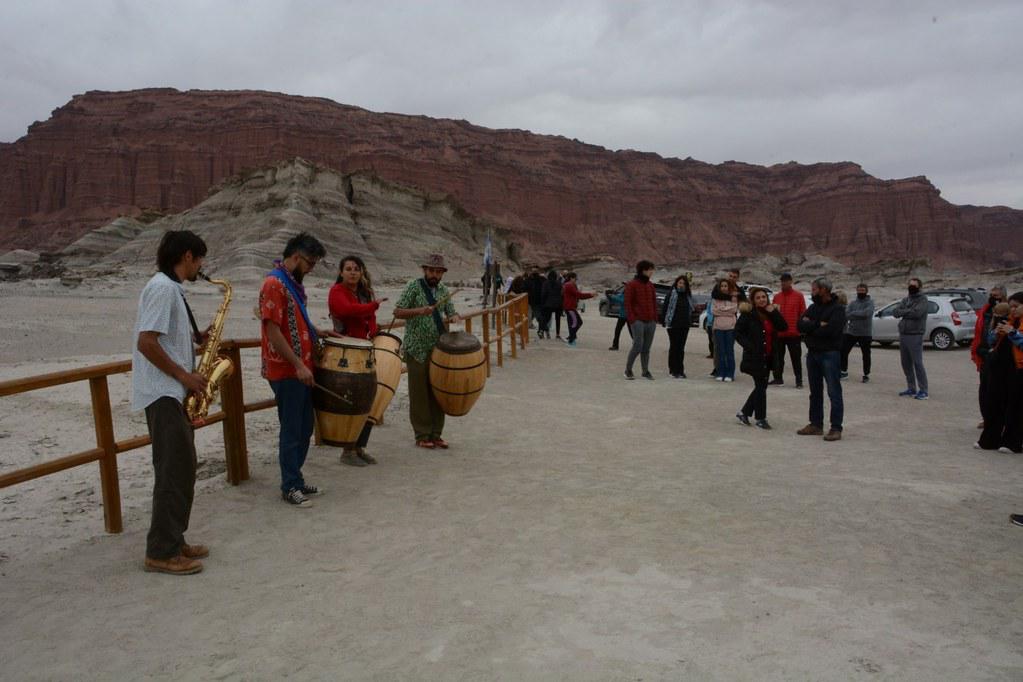 51573690054_4b72902e5f_b