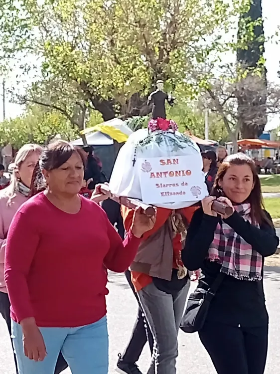 375265933_1336484943643970_4153836681757666973_n