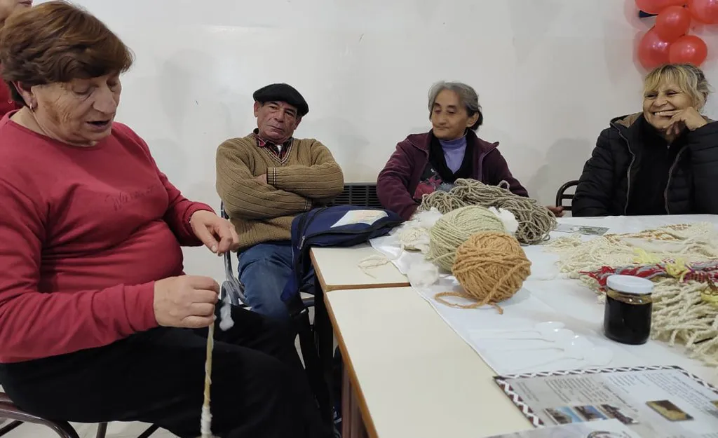 53169754664_c4a98c2a30_b