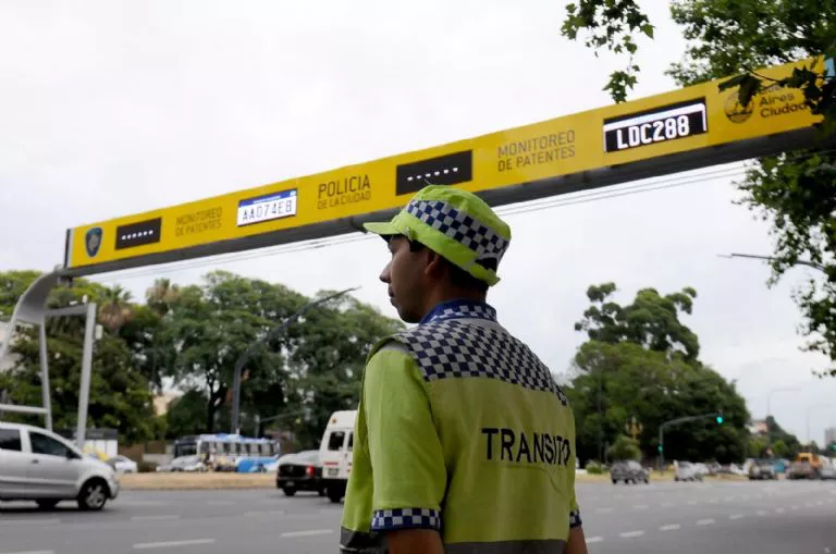 f768x1-327916_328043_5050