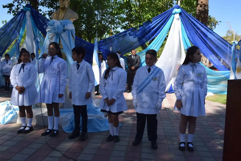 378816425_708705271284432_2597659258845807206_n