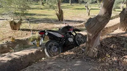 accidente-moto-jardin-los-poetas-rivadaviajpg