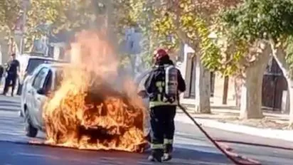 incendio-auto-capital-taxijpg