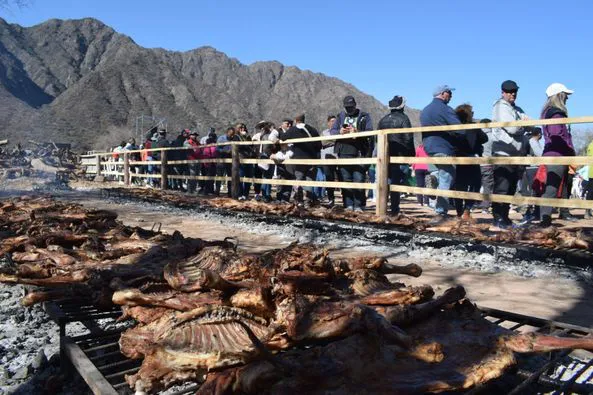 452128715_898296885658602_1159262484534115817_n