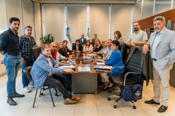 d9927f02-b9be-4d63-b8a6-407c251bfe31-360x240