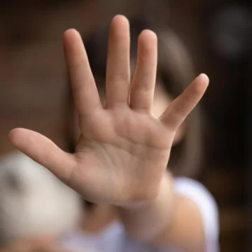 abuso-sexual-infantil_crop1709736235025_crop1710176533524.jpg_1199923512-360x360