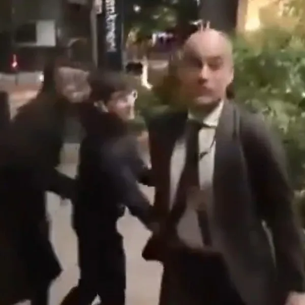 Q9ugHlaEJ_600x600__1