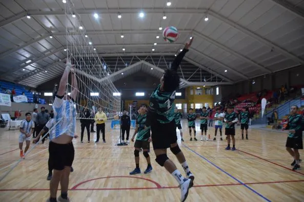 454901889_912592164229074_4444846585043517466_n