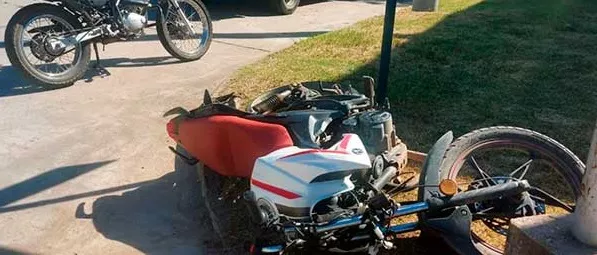 choque_moto_chata_barrrio_carlos_pellegrini_2