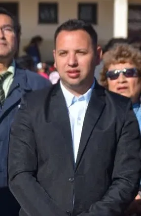 6c9f8f1d-54c3-41e1-99c8-bd910df56e7a