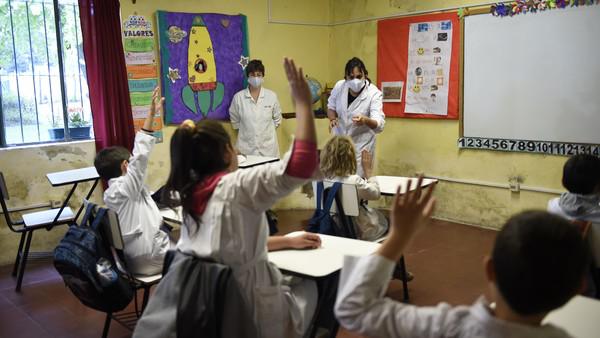 en-clase-y-con-barbijo____mDKx96MW_600x338__1