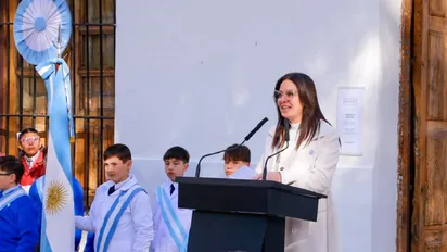 sandra-pettovellopng