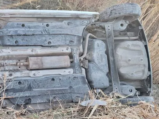 vuelco-auto-accidente-1140x570_crop1713783593356